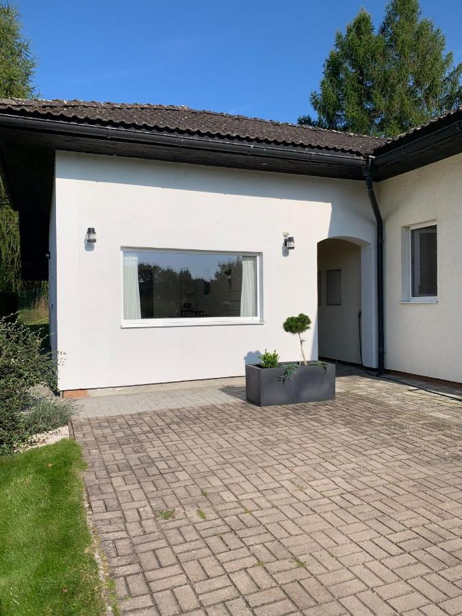 Studiovy Apartman V Zahrade Police nad Metují Buitenkant foto
